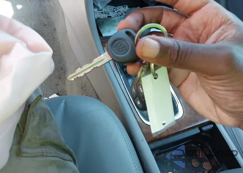 2006 Buick Lacrosse Cxl z USA, uszkodzony, nr VIN 2G4WD582761314402